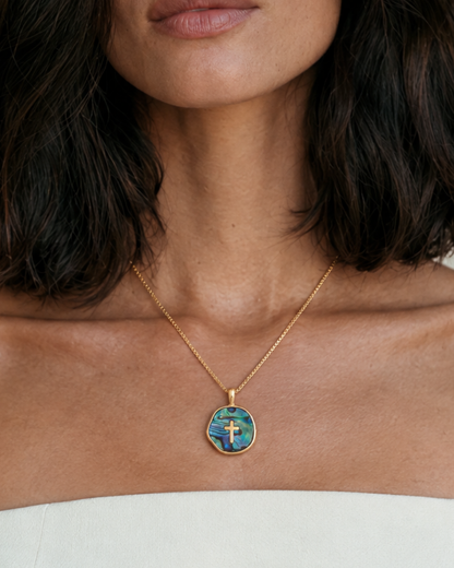 Aurora Light Cross Necklace, 18k Gold – view 7