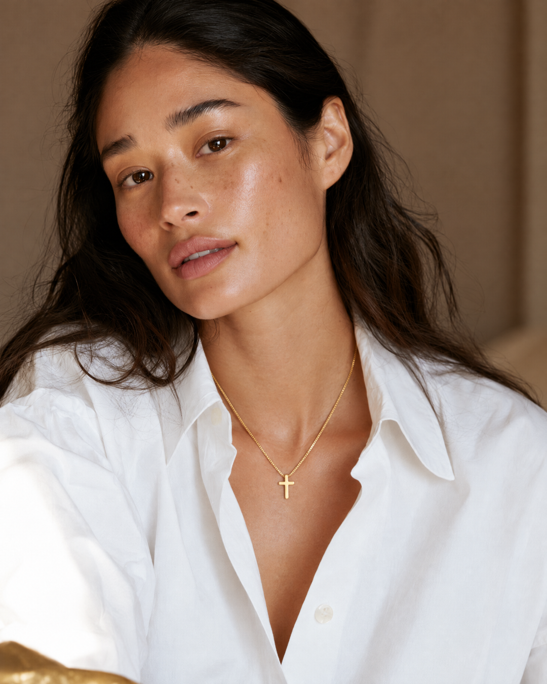 Mini Cross Necklace, Dainty & Waterproof – view 2