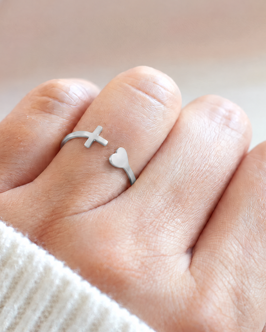 He Is Within Her Heart Ring – Psalm 46:5