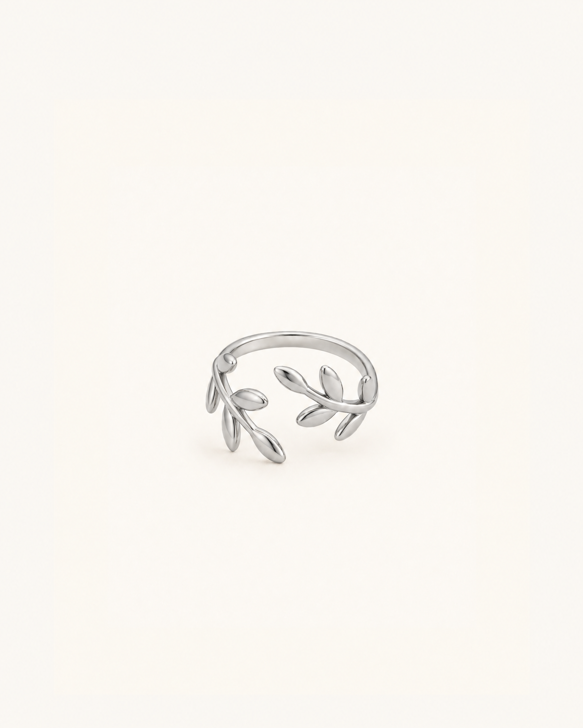 Olive Branch Ring in Silver