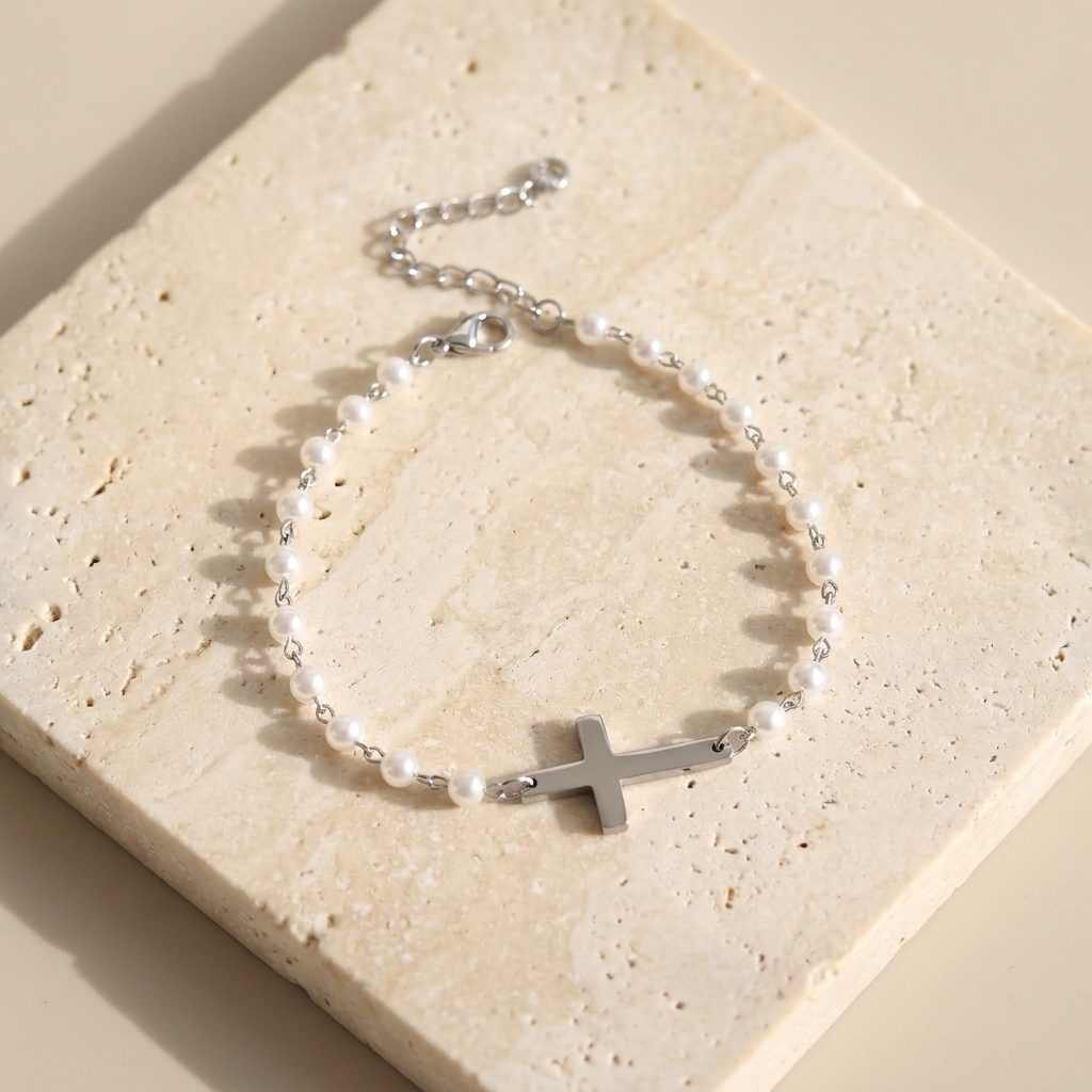 Elora Pearl Bracelet
